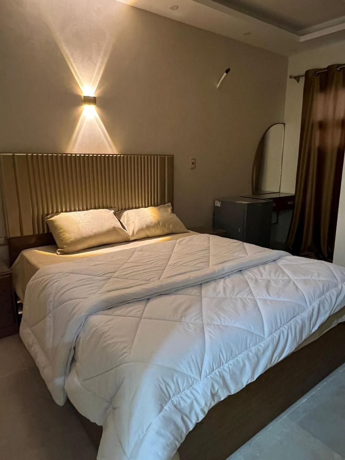 Regent Pyramids View Hotel Kafrat al Jabal Exterior foto